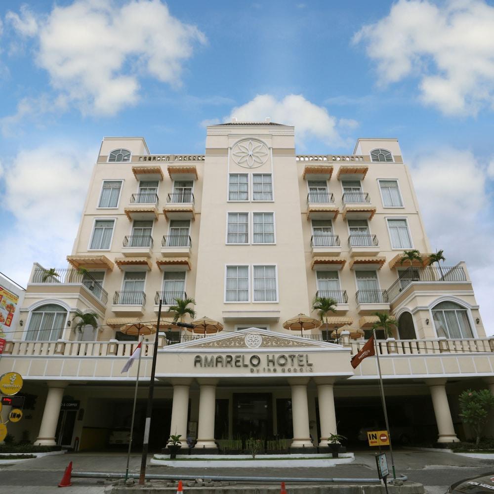 โรงแรมอมาเรโล โซโล Surakarta  ภายนอก รูปภาพ